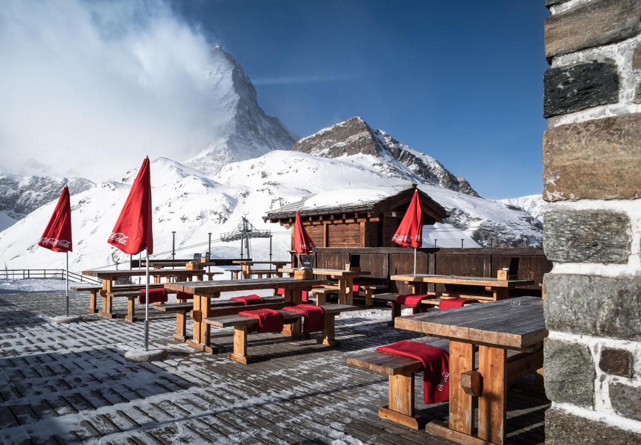 Hotel Schwarzsee Zermatt Bagian luar foto