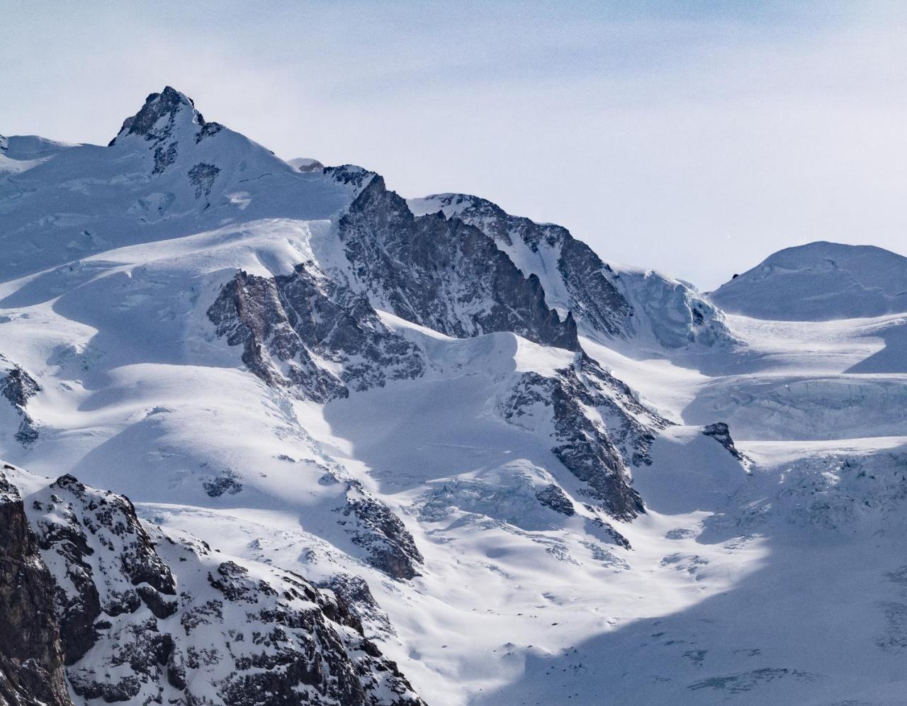 Hotel Schwarzsee Zermatt Bagian luar foto